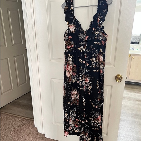 SHEIN floral print cold shoulder lace up front wrap maxi dress. - Picture 7 of 9